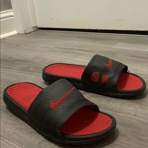 Nike slides